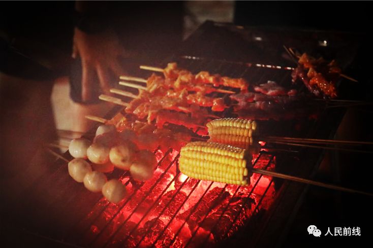 面朝大海人生就像一场旅行,面朝大海烧烤