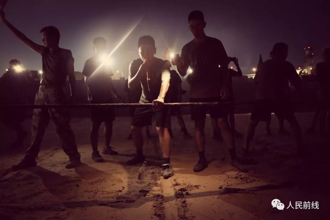 面朝大海人生就像奔流不息的大海,面朝大海人生就像一场旅行