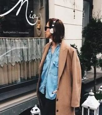 maxmara大衣101801扣子上带标志吗,maxmara大衣101801经典色