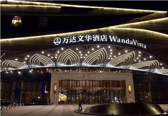 李嘉诚回归房地产意味着什么,李嘉诚为什么抛售房产