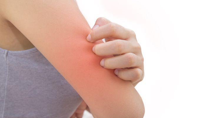 91岁抗战老兵脸上长出“包”,一查竟是皮肤癌！