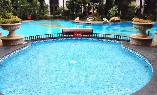 游泳池夏日玩水必备,夏日救星