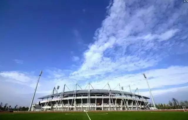 太skr,张学友薛之谦演唱会完整版