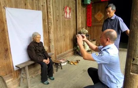 户政大厅可以补办身份证吗,户政大厅是办身份证件的吗