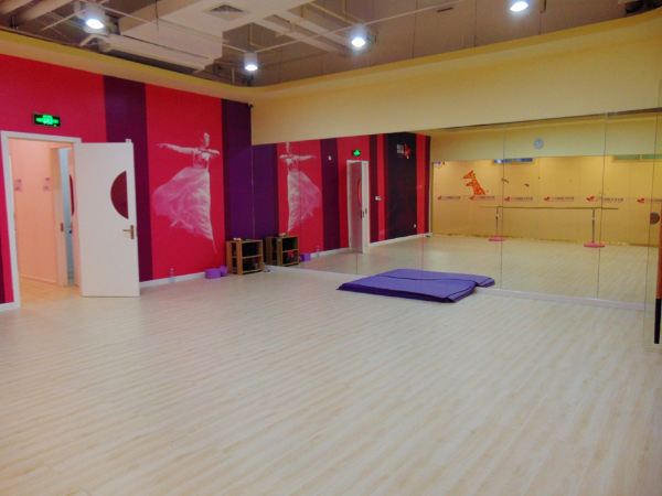 鍖椾含鍏叓绌洪棿鍥介檯鑹烘湳涓績,鍏叓绌洪棿鍥介檯鑹烘湳涓績涓北鏍″尯