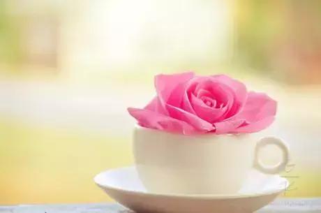 句句戳心的伤感说说短句,适合发的忧伤说说