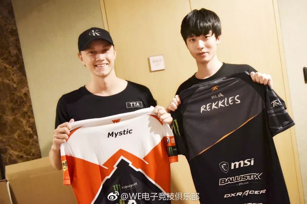 「PentaQ知乎问答」为什么电子竞技没有互赠鼠标垫等向对手致敬的行为?