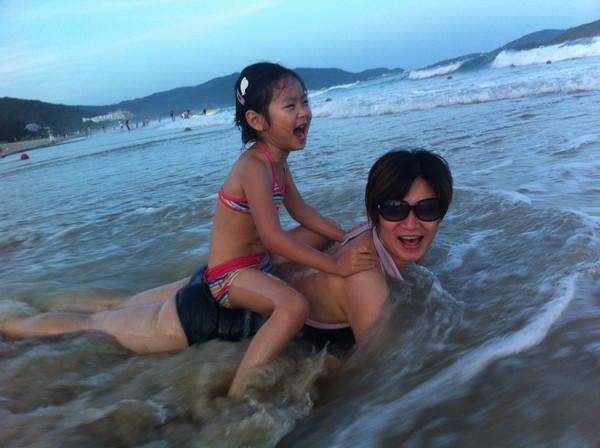 三宝妈妈三亚旅游,三宝妈妈三亚