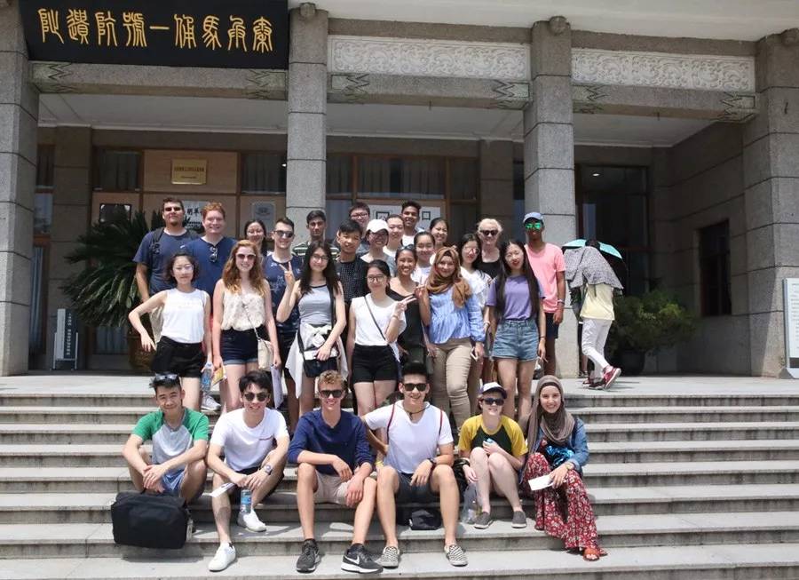 中国青年大使与加拿大青年领袖西安、成都行结束