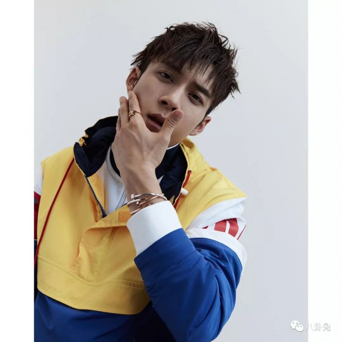 卡地亚钉子手镯哪个颜色保值,卡地亚钉子手镯经典款能卖多少钱