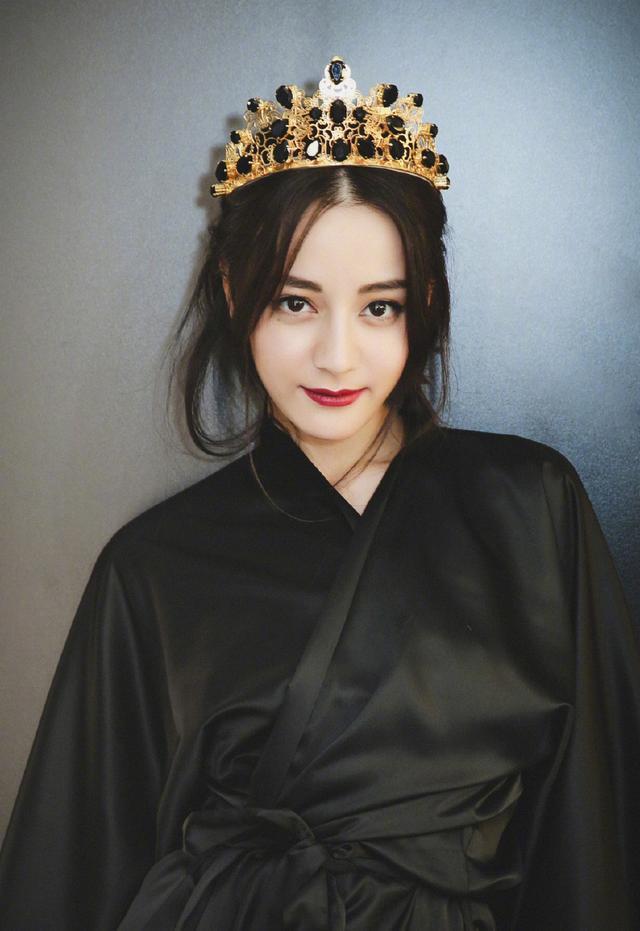 最美的迪丽热巴照片,中国最美丽的明星迪丽热巴