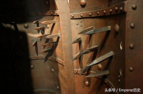 欧洲史上24个惨绝人寰的酷刑,人类历史十三大惨绝人寰酷刑