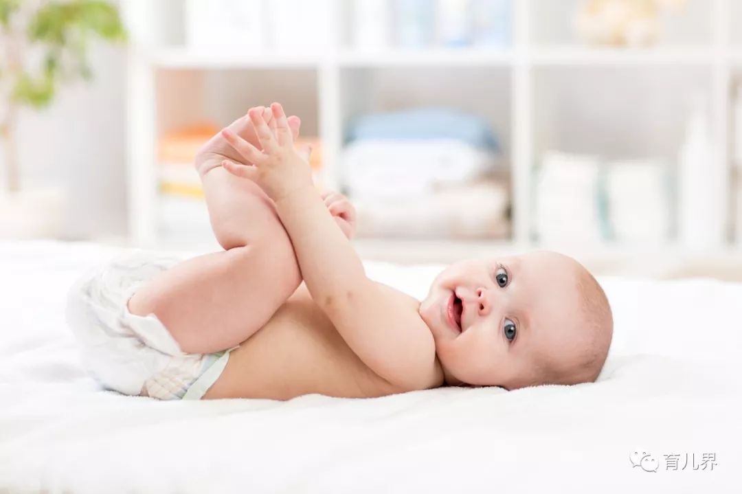 宝宝呛奶的正确处理方法视频20秒,宝宝呛奶的正确处理方法视频