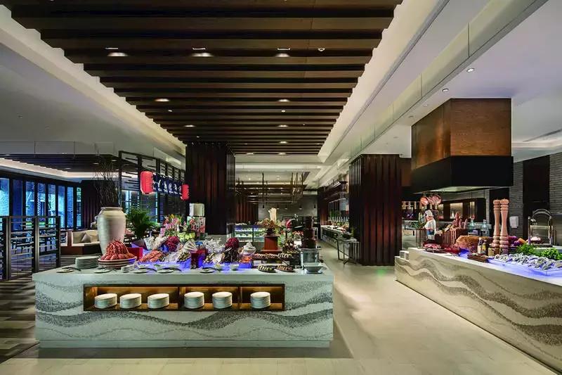 惠州酒店房间门口就是泳池,惠州有室内游泳池的酒店