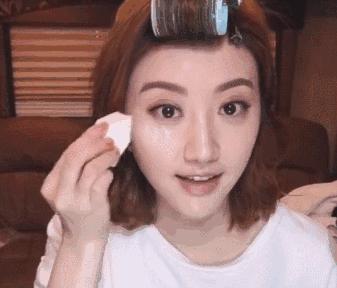 有什么实用的夏日不脱妆小妙招,妆感持久11个小时不脱妆秘诀