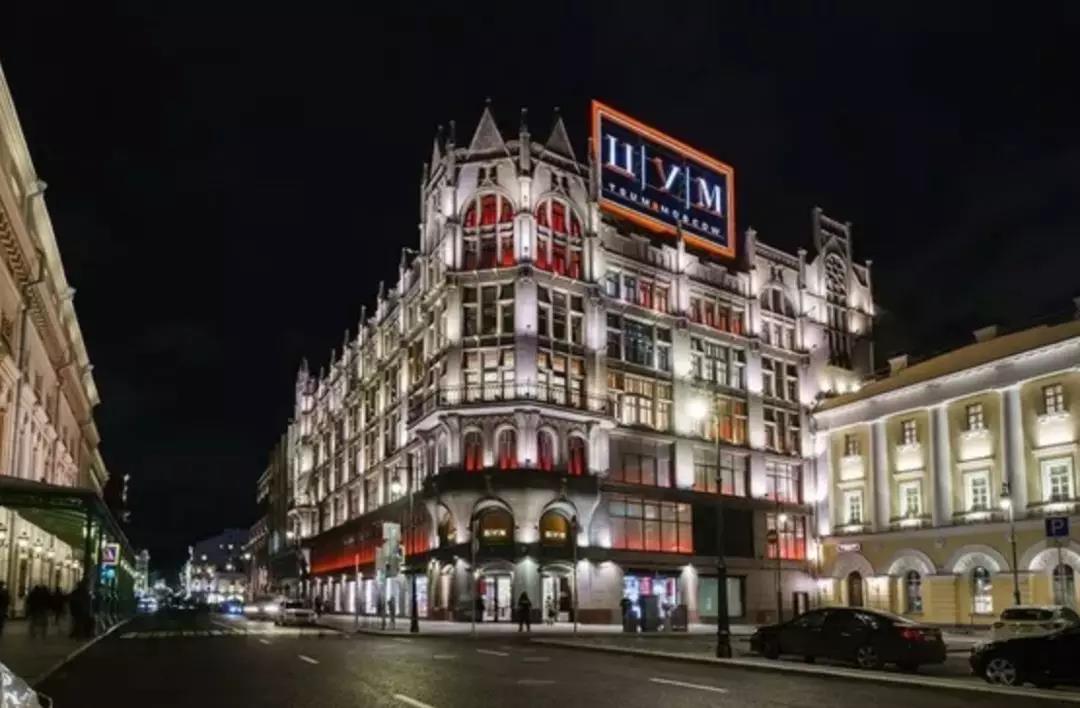 俄罗斯美女逛市场,俄罗斯女性在东北买花