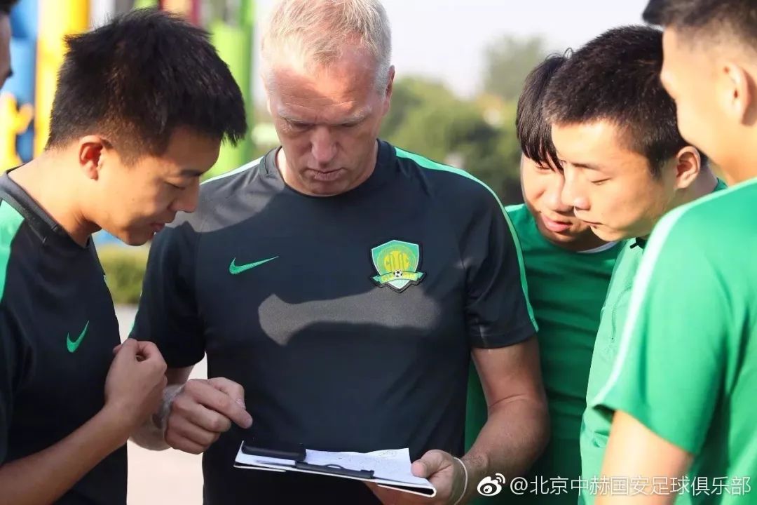 施密特中超首秀,施密特鲁能