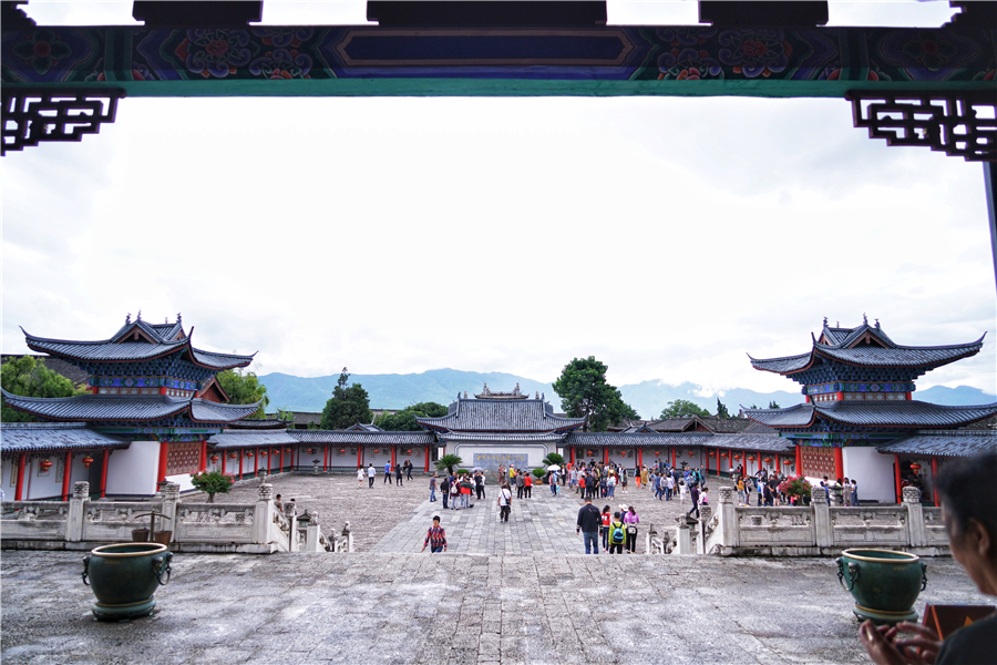 震撼丽江古城木府,丽江古城大观园木府