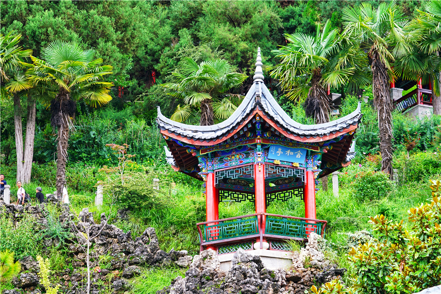 震撼丽江古城木府,丽江古城大观园木府