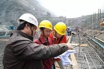 混凝土浇筑方案预留施工缝,混凝土浇筑墙体方案