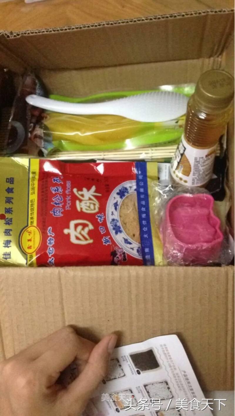 寿司怎么卷才结实日本,寿司怎样卷才不会松视频