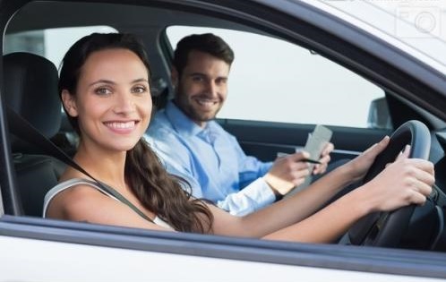 正规驾校为什么要让黑驾校挂靠,驾校天天被骂