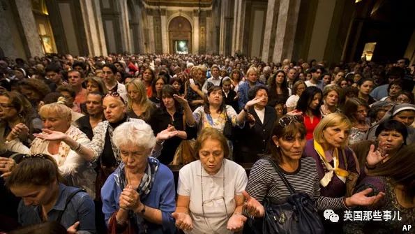 她们拼死抗争合法堕胎权利，却还是只能离胜利一步之遥……