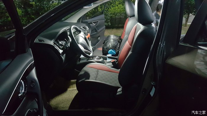 自驾游旅行睡逍客车里,逍客当房车用