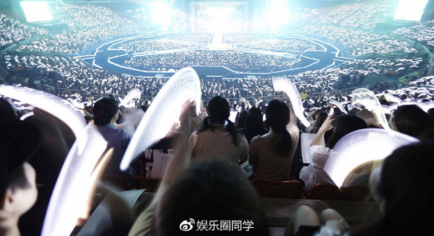 exo澳门花海,exo19年香港拼盘演唱会