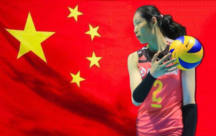 敲黑板!看朱婷演示排球“无球意识”,C罗演示足球“无球跑动”