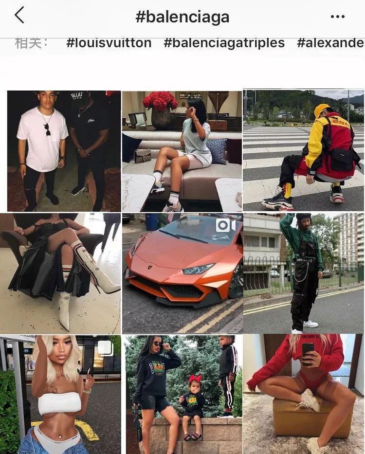 排队买“爆款”的年轻人，和他们的迷茫与不安