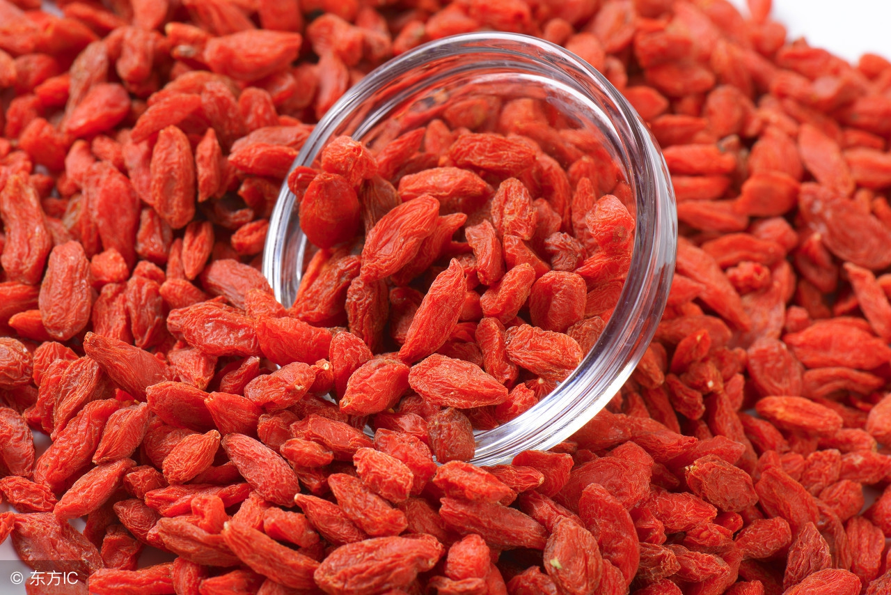 高血压能吃枸杞菊花红枣泡水吗,枸杞高血压能吃吗