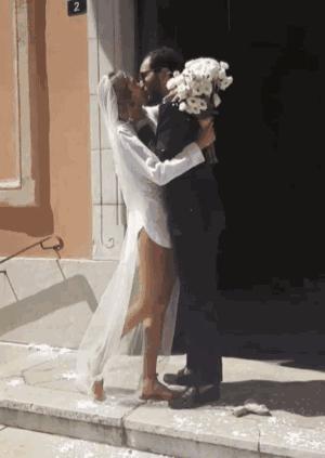 这姑娘做了全世界女人的公主梦，却没有嫁给王子！