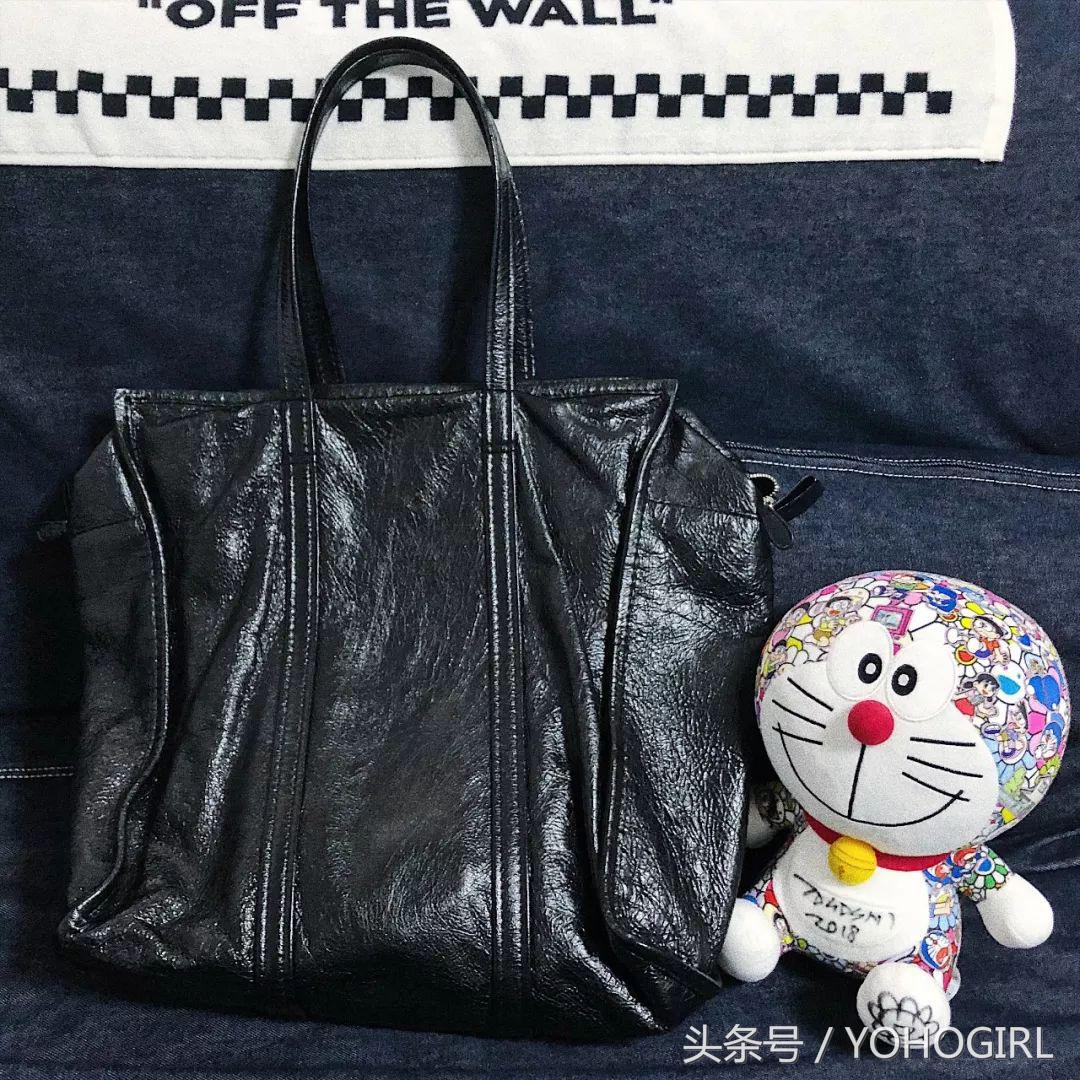 买它花了我一个月工资，可居然穿了一天就坏了？！