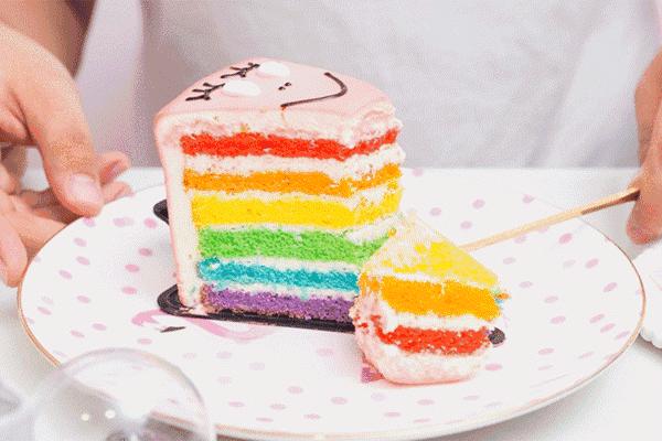 一口吞下宇宙!史上最“*力暴**”星空蛋糕,吃它得用锤子砸!