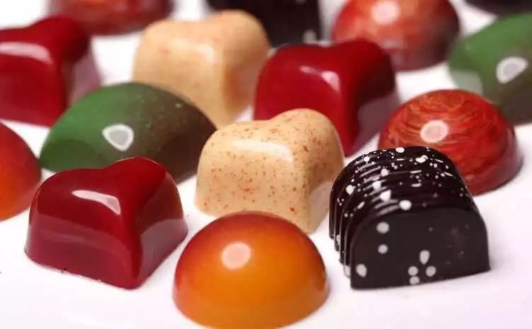 你有一份七夕撩妹指南请查收,追妹子七夕送什么礼物