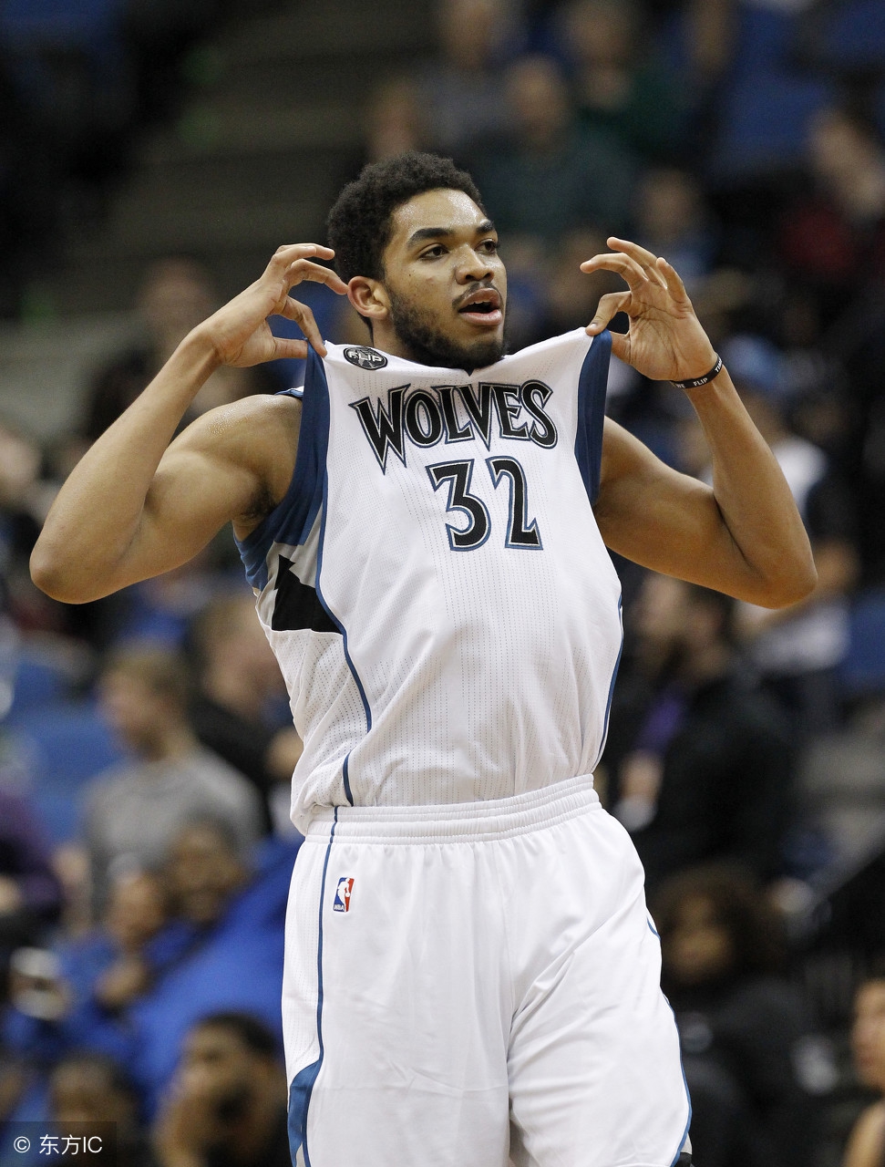 美媒评nba历史十大中锋,美国媒体评选nba十大中锋