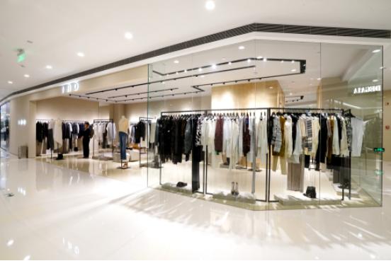 定制礼物、免费大餐？杭州大厦“克拉男神”陪你过七夕！