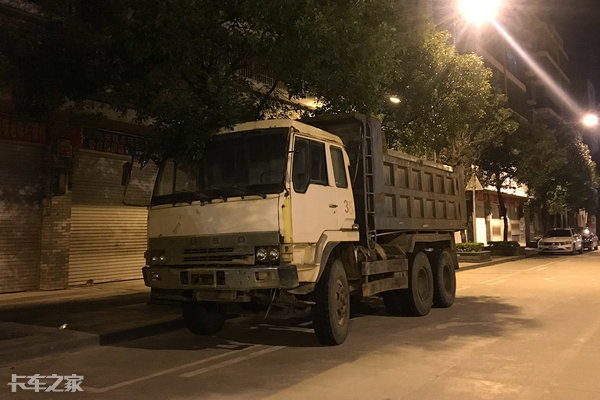 中国70年代日本卡车,90年代广东卡车