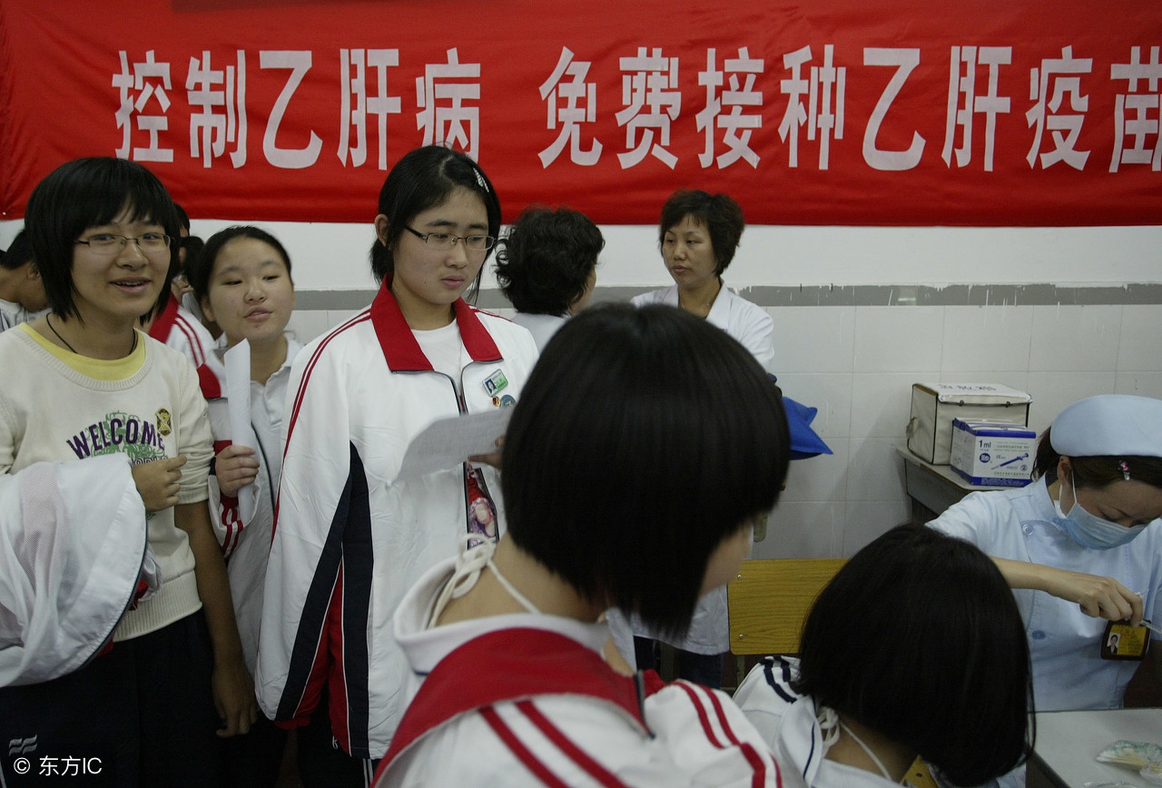 治疗病毒性肝炎吃什么中成药,病毒性肝炎最新治疗方案