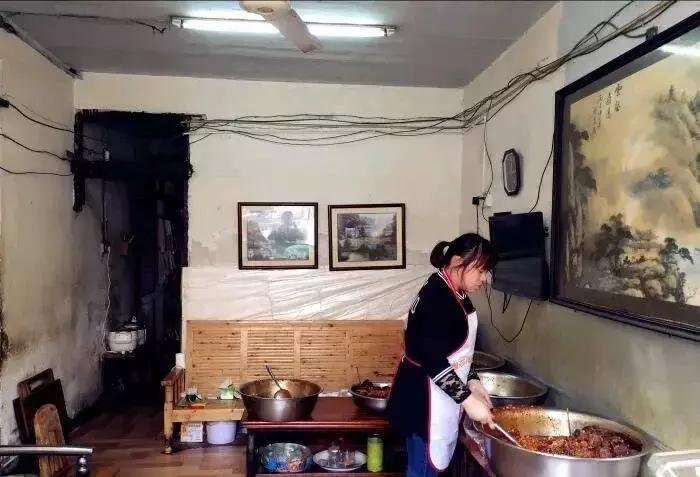 一天卖几千只的兔子,一天卖出1000只鸡