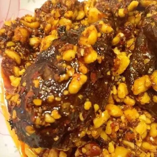 一天卖几千只的兔子,一天卖出1000只鸡