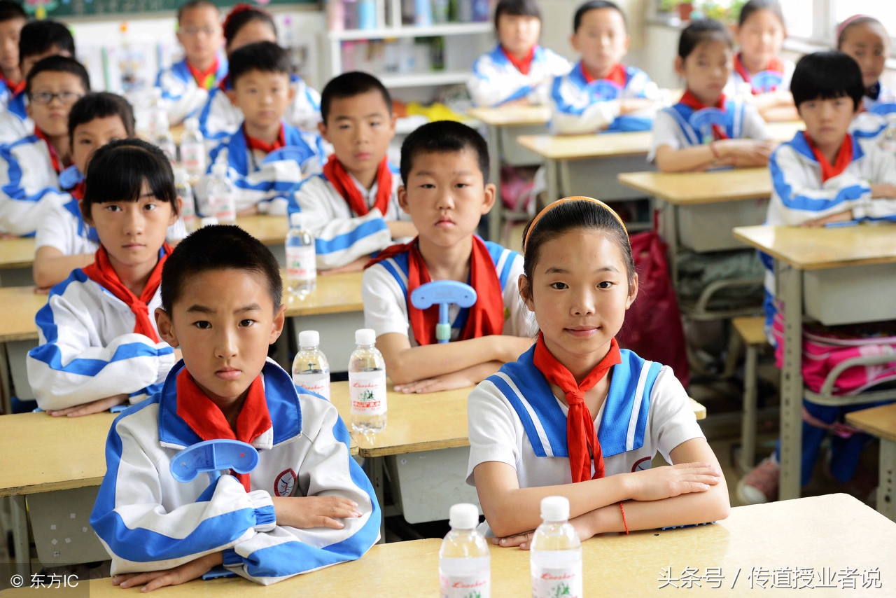 一年级上册数学应用题精选开发智力提高能力