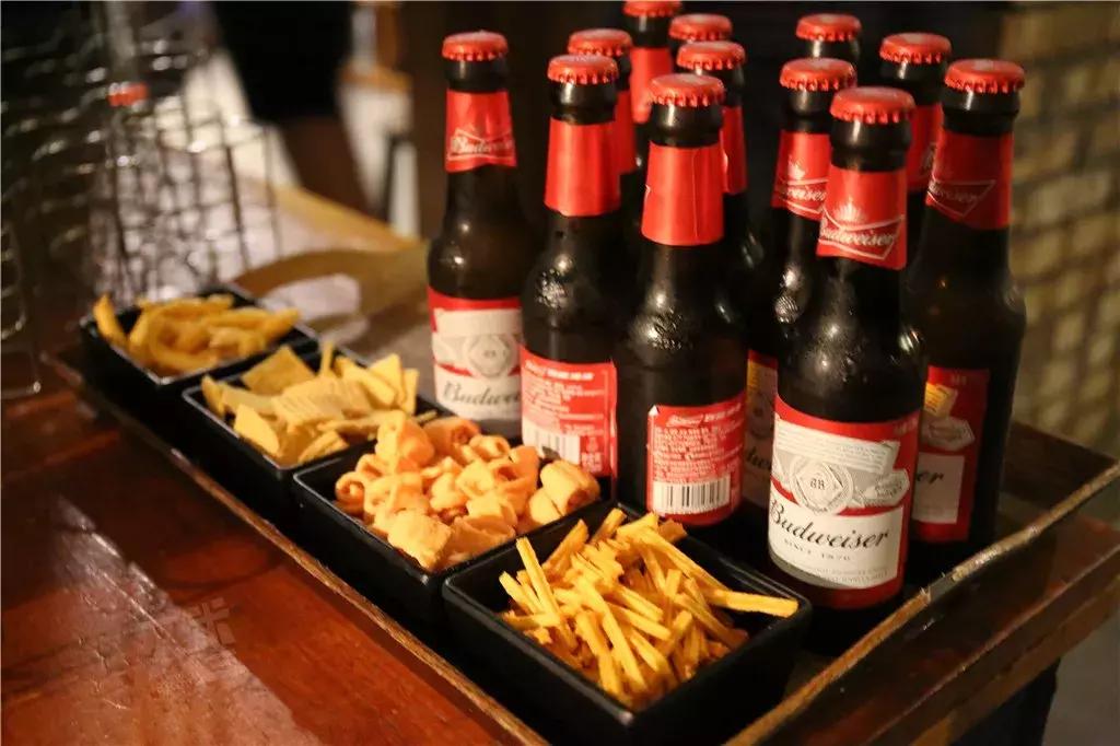 西安适合两个人微醺的清吧,洛阳适合闺蜜喝茶聊天的地方