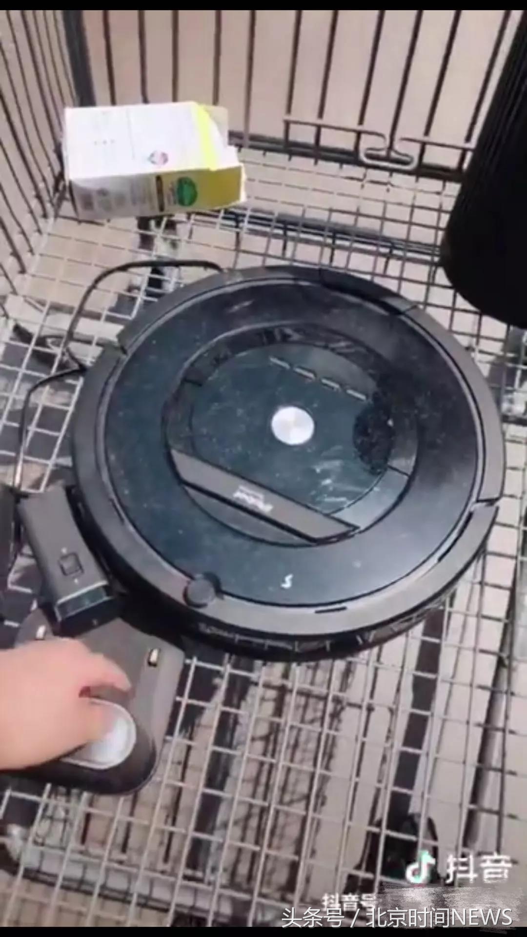 外国女拿商场的东西退货,外国美女拿商场的东西退货电影