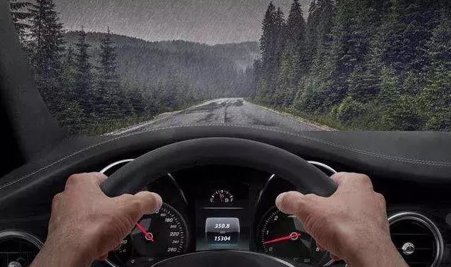 乐山车主新政策,乐山外地车9月限行规定