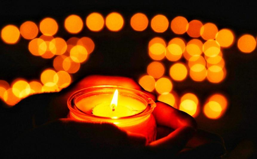 最惨的四位歌手,死得最惨的三位女明星