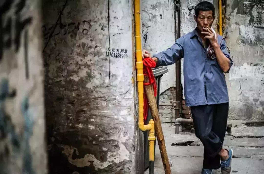 重庆河南纪录片最后的棒棒,重庆最后的棒棒纪录片何苦导演