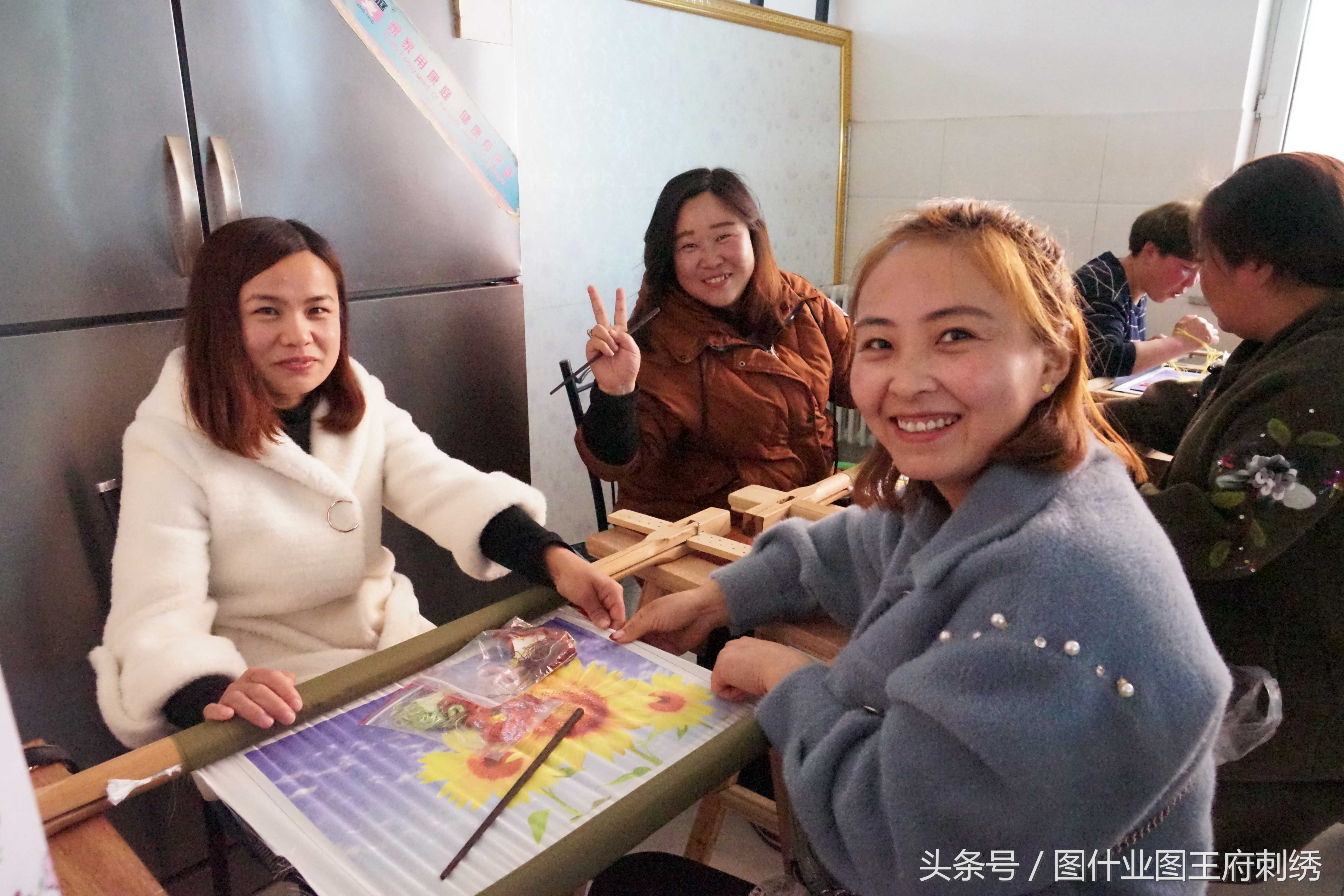 兴安盟科右中旗，有着这样一群人，凭着技艺足不出户就把钱挣！