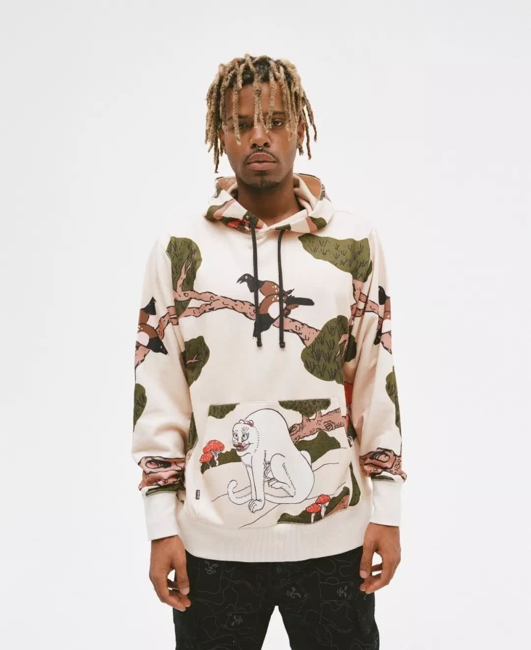 潮闻快食TravisScottxAF1再爆新联乘,ABATHINGAPE发售在即